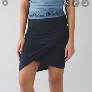 Lululemon Inner Essence skirt